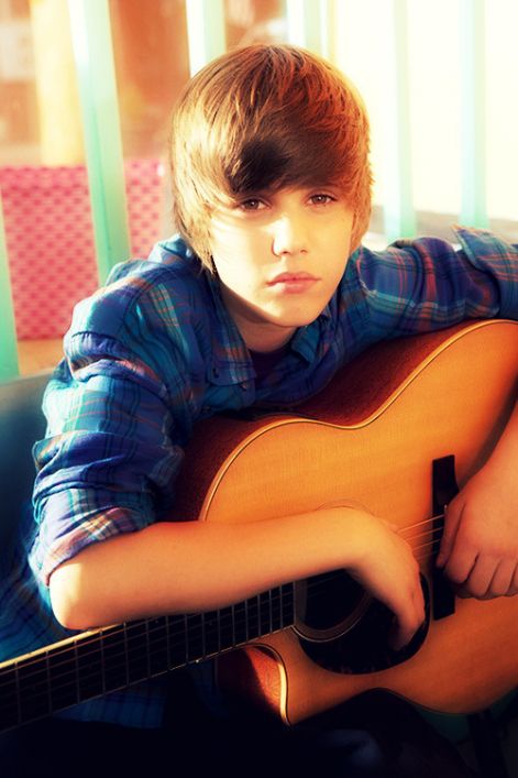 love-himm-3-justin-bieber-9506535-500-750.jpg